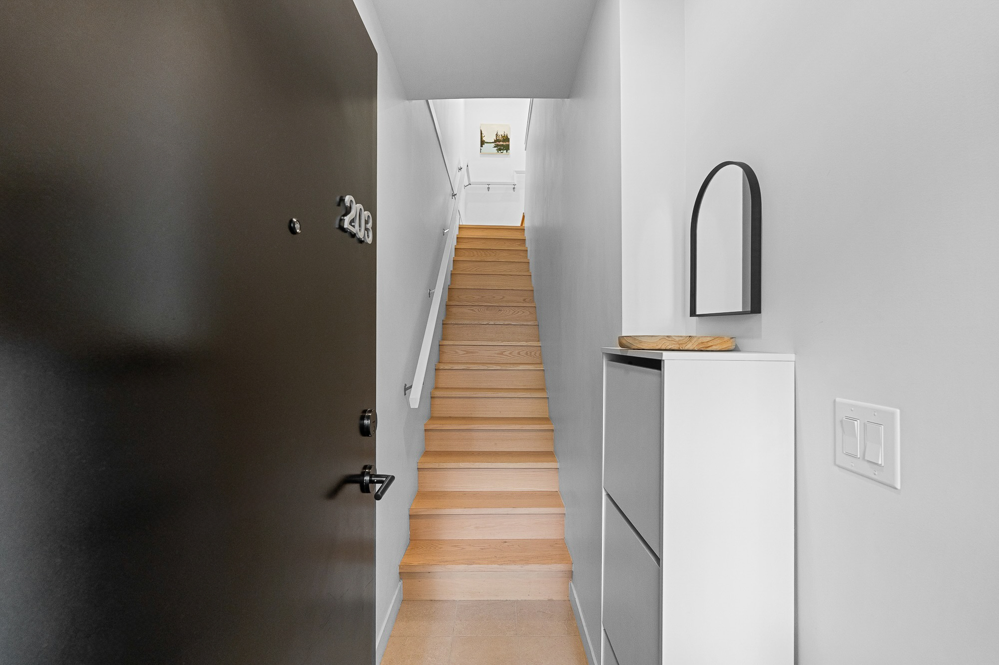 #203 - 650 E. 2nd Street